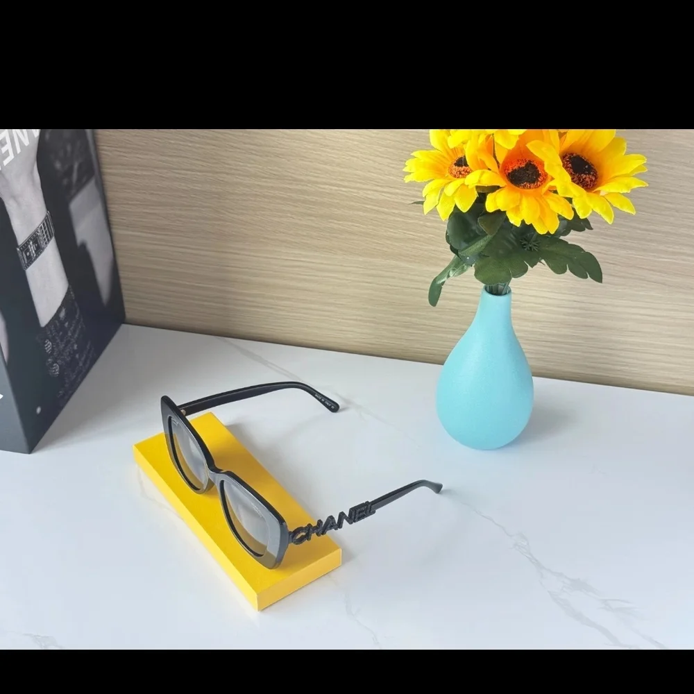 NWT AUTHENTIC Chanel Black Oversized Square Sunglasses 5422B - Picture 10 of 16